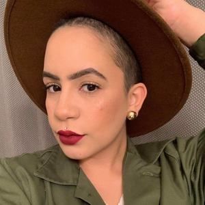 Meet your Posher, Francesca